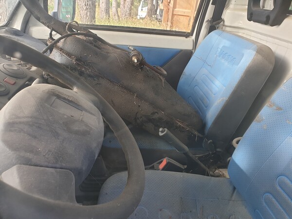 23#6794 Autocarro Piaggio Con Vasca in vendita - foto 3