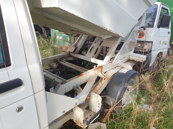 23#6794 Autocarro Piaggio Con Vasca in vendita - foto 4
