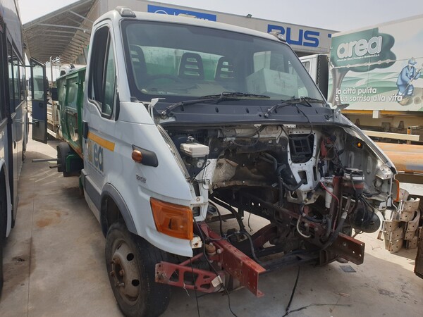 5#6794 Autocarro Iveco 50 C 13 Cassone Con Vasca Con Avb in vendita - foto 4