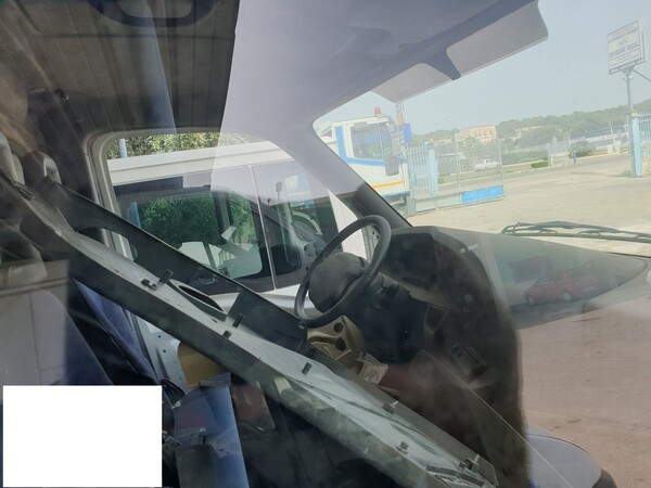 9#6794 Autocarro Iveco Cassone con vasca e avb in vendita - foto 3