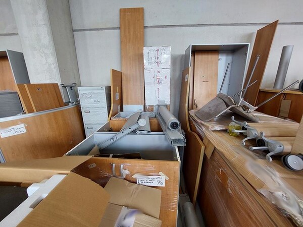 1#6795 Arredamento e attrezzature ufficio in vendita - foto 27