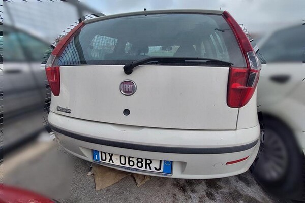 4#6795 Autovettura Fiat Punto Classic in vendita - foto 2