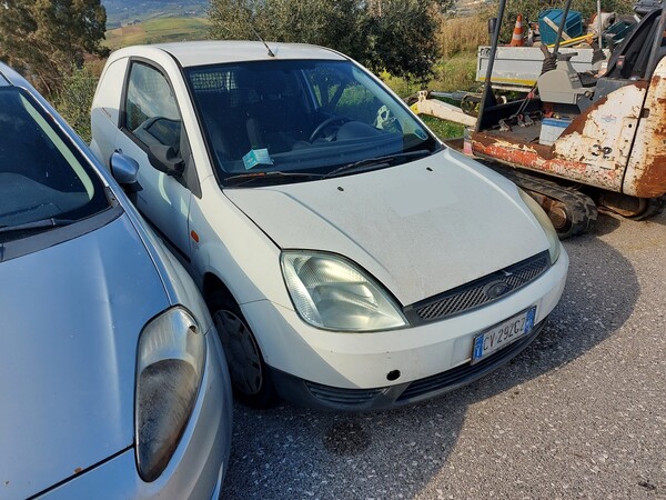 13#6799 Autocarro Ford in vendita - foto 2