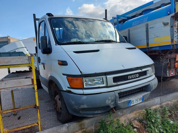 Autocarri in vendita