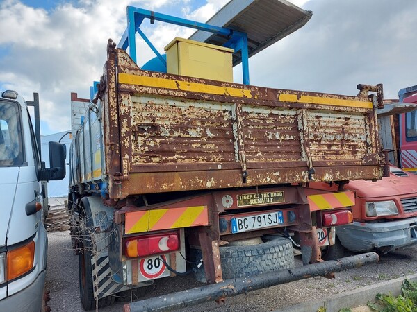 2#6799 Autocarro Renault in vendita - foto 6