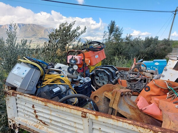 26#6799 Attrezzature e materiale da cantiere in vendita - foto 11