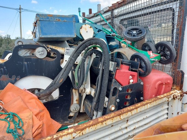 26#6799 Attrezzature e materiale da cantiere in vendita - foto 13