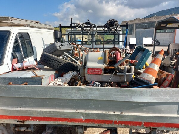26#6799 Attrezzature e materiale da cantiere in vendita - foto 19