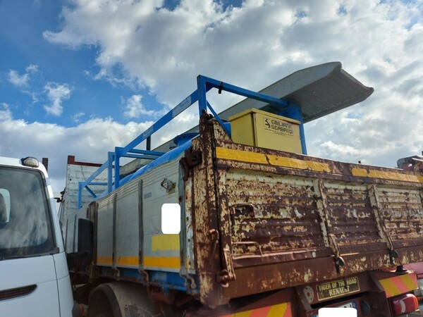 26#6799 Attrezzature e materiale da cantiere in vendita - foto 23