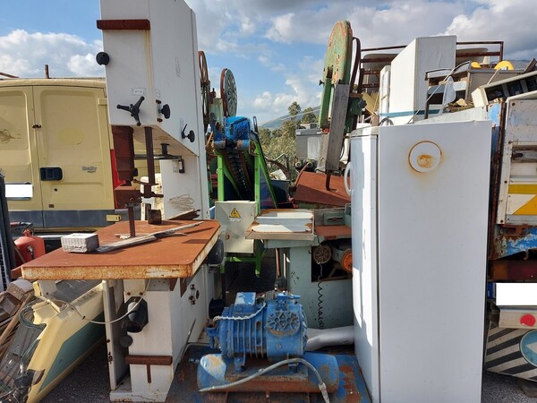 26#6799 Attrezzature e materiale da cantiere in vendita - foto 32