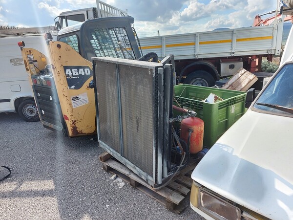 26#6799 Attrezzature e materiale da cantiere in vendita - foto 35