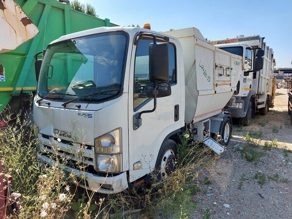 Autocarri in vendita