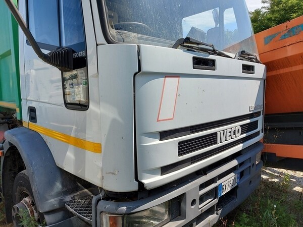 17#6803 Minicompattatore 2 assi Iveco in vendita - foto 1