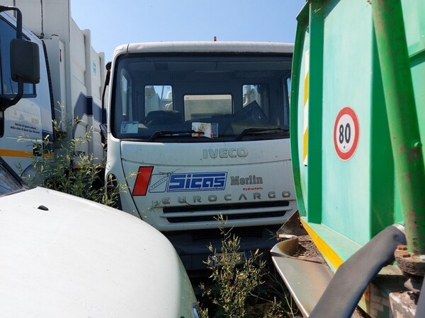 20#6803 Spazzatrice Iveco Scarab in vendita - foto 3