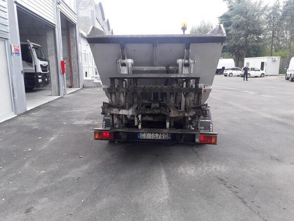 48#6803 Autocarro Iveco vasca in vendita - foto 2