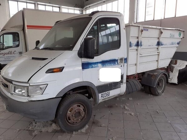 51#6803 Vasca ribaltabile Iveco in vendita - foto 4