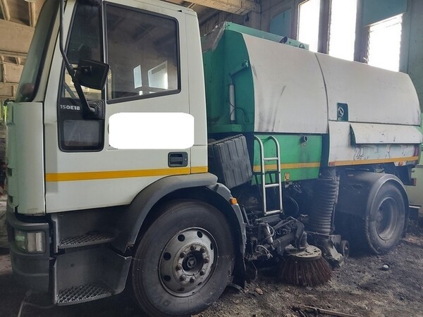 6#6803 Spazzatrice Iveco Eurocargo Farid  Johnson 6000 in vendita - foto 2
