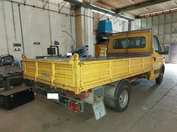 11#6807 Autocarro Iveco 35C9 in vendita - foto 3