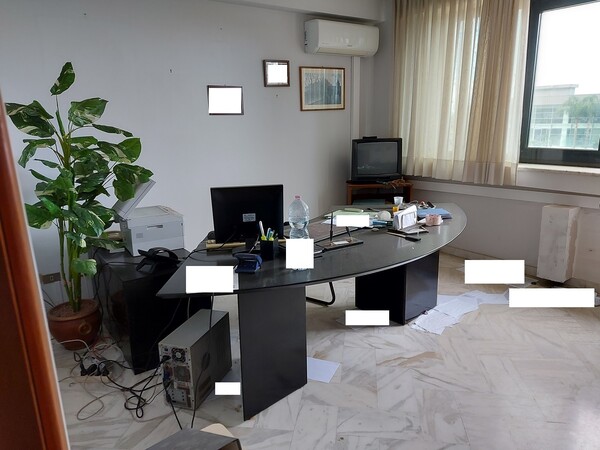 13#6807 Arredi e attrezzature da ufficio in vendita - foto 44