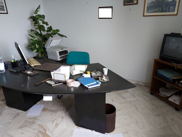 13#6807 Arredi e attrezzature da ufficio in vendita - foto 46