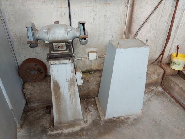 25#6807 Macchinari per la lavorazione del ferro in vendita - foto 2
