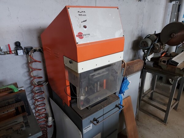 38#6807 Macchinari per la lavorazione dell'alluminio in vendita - foto 13
