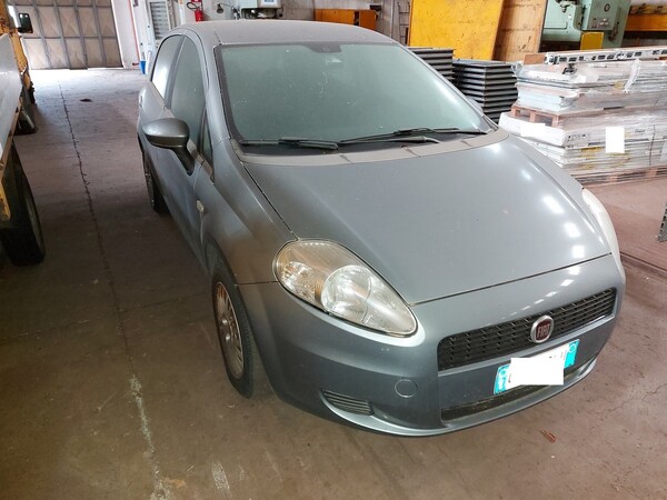 9#6807 Automobile Fiat Punto in vendita - foto 1