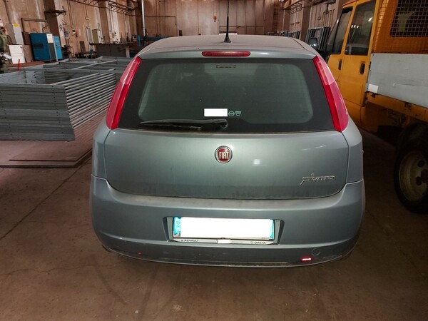 9#6807 Automobile Fiat Punto in vendita - foto 2