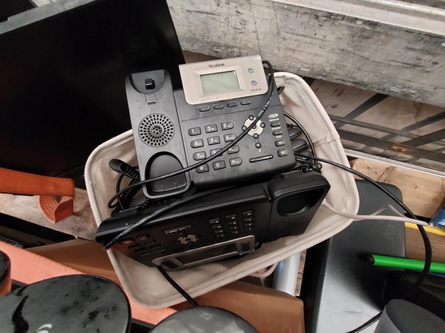 Lot Electronic office equipment