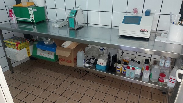 1#6815 Attrezzature da laboratorio in vendita - foto 1