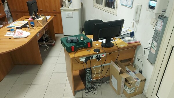 2#6815 Arredi ed attrezzature per ufficio in vendita - foto 50