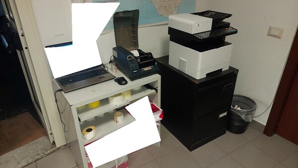 2#6815 Arredi ed attrezzature per ufficio in vendita - foto 53