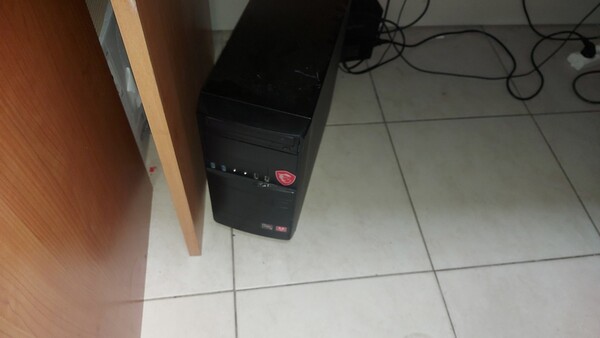 2#6815 Arredi ed attrezzature per ufficio in vendita - foto 56