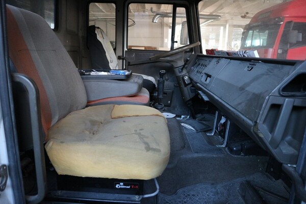 7#6816 Autocarro centinato Iveco in vendita - foto 8
