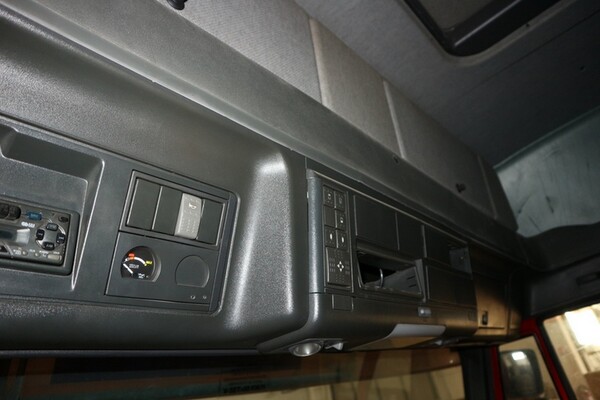 8#6816 Autocarro centinato Iveco in vendita - foto 21
