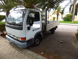 Arredamento per supermercato e autocarro Renault - Lotto 0 (Asta 6817)