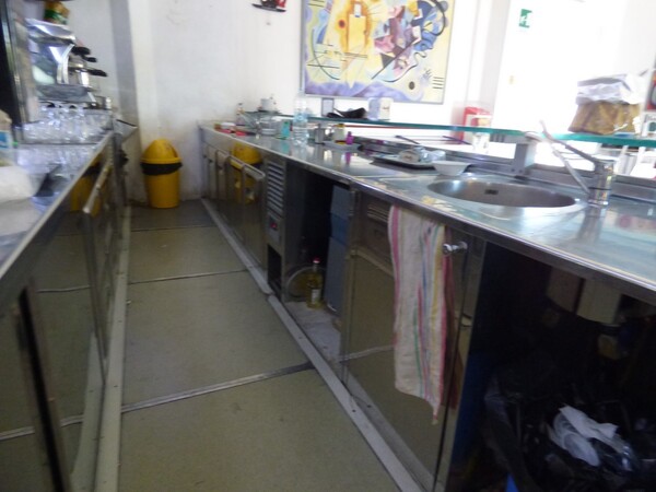 43#6817 Arredamento ed elettrodomestici per bar in vendita - foto 3