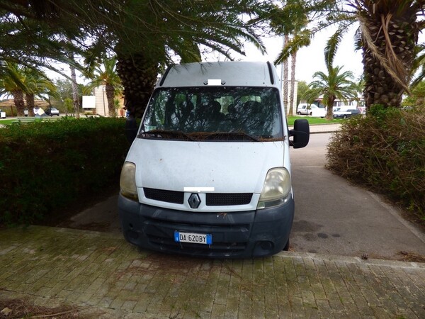 46#6817 Mini autobus Renault in vendita - foto 3