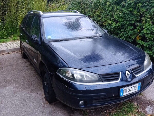 48#6817 Autocarro Renault Laguna in vendita - foto 1