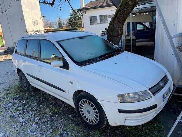 15#6819 Autocarro Fiat Stilo Van in vendita - foto 1