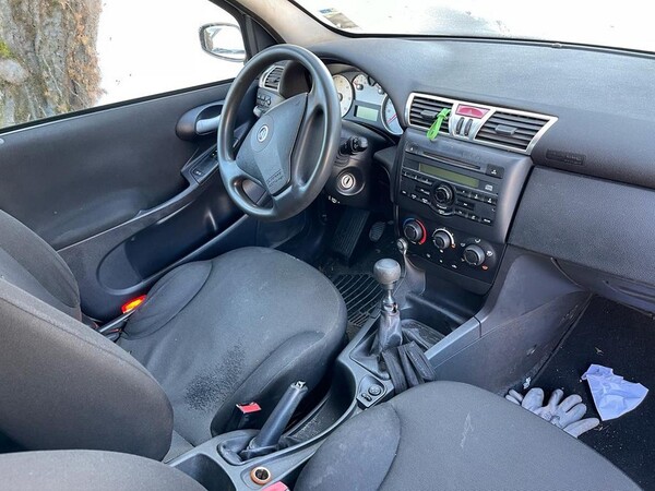 15#6819 Autocarro Fiat Stilo Van in vendita - foto 3
