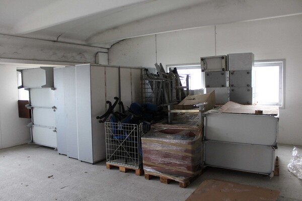 2#6826 Complementi di arredo per ufficio in vendita - foto 1