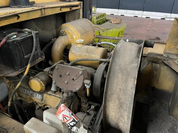11#6827 Carrello elevatore Caterpillar in vendita - foto 7