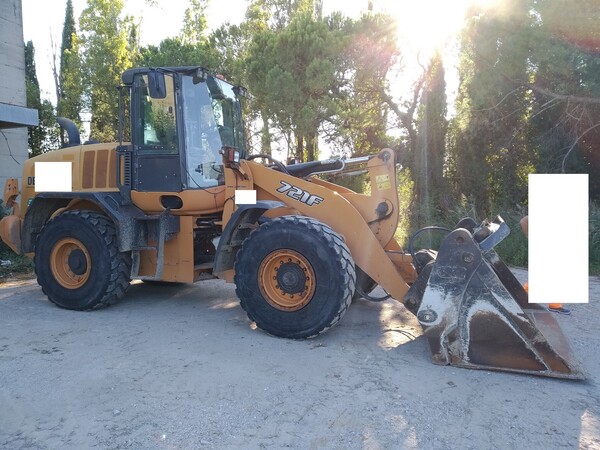 5#6828 Pala gommata Case in vendita - foto 5