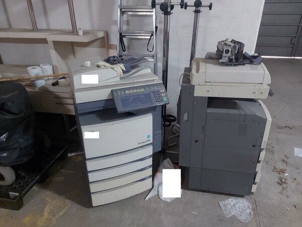 3#6830 Arredamento e attrezzatura informatica in vendita - foto 10