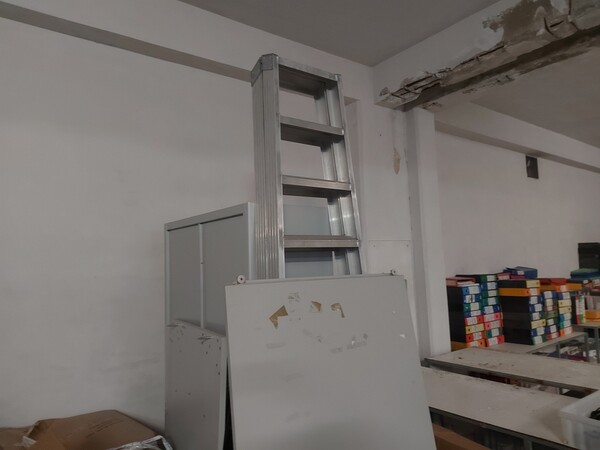 3#6830 Arredamento e attrezzatura informatica in vendita - foto 21