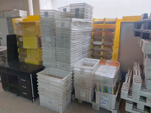 4#6830 Contenitori e ceste in plastica in vendita - foto 4