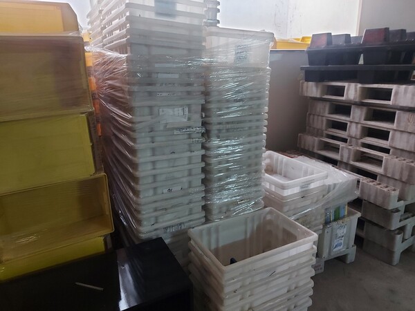 4#6830 Contenitori e ceste in plastica in vendita - foto 5