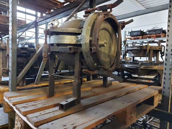 1#6834 Container e stampi per cucce per cani in vendita - foto 42