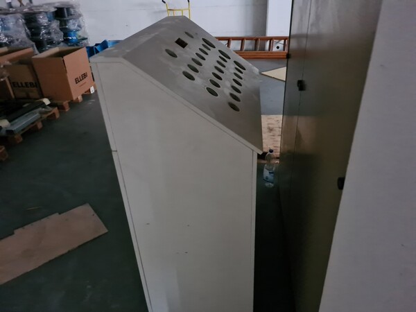 1#6840 Arredi da ufficio e ricambi automotive ed elettrici in vendita - foto 41
